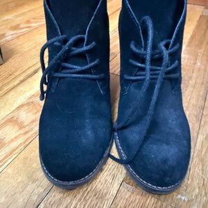 Lucky Brand Oiled Suede Ankle Boots